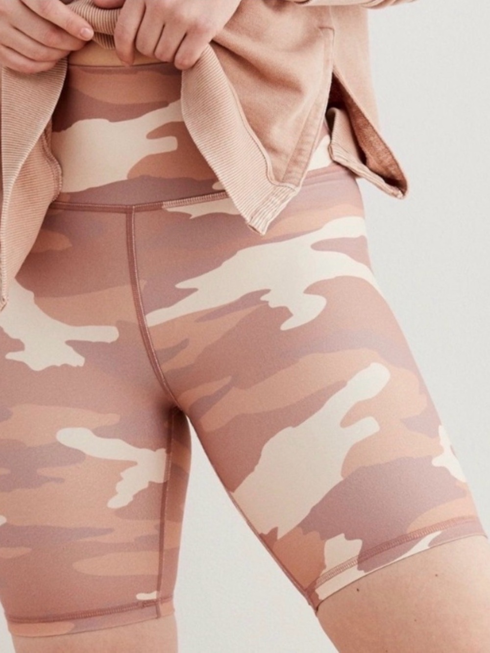Aerie • Camo Print Bike Shorts